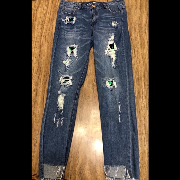HotTopic Sequin Destroyed Skinny Jeans - Picture 4 of 4